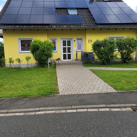Gelbes Haus Heldritt Apartamento Bad Rodach Exterior foto